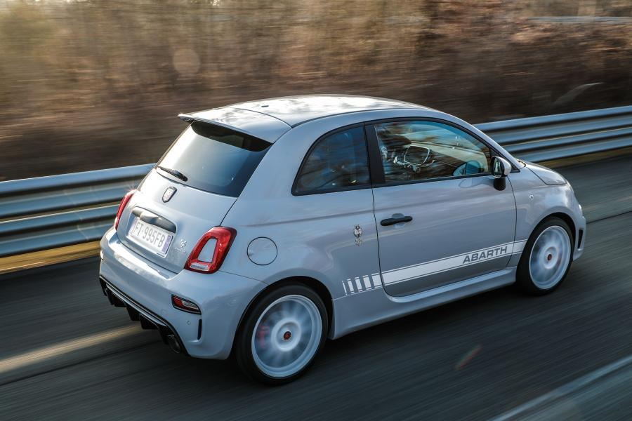  Abarth 595 esseesse (312) 2019 года  (WW) (фото 18 из 44)